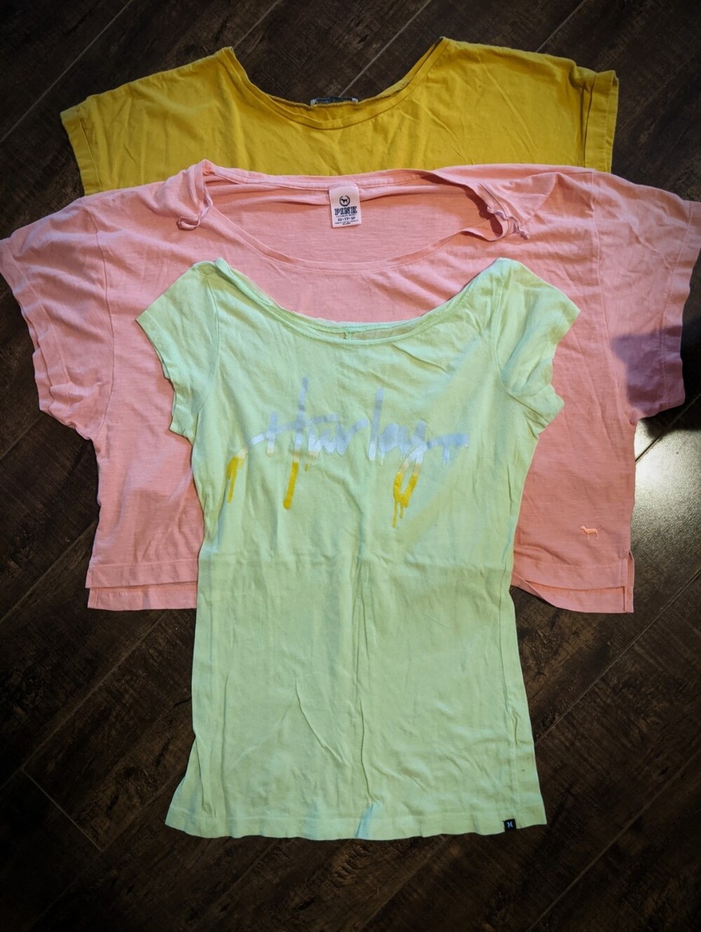 (7/$25) Ladies T-shirts Hurley Pink Zara S/M